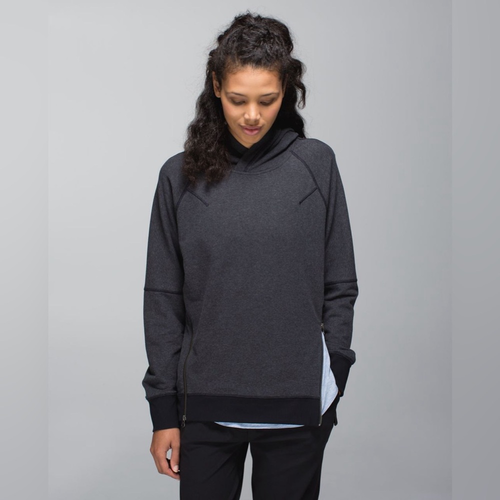 Lululemon Om & Roam Pullover Heathered Black / Black Womens size 4
